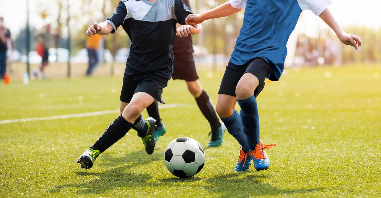 Fußball: Fußballspieler auf dem Spielfeld